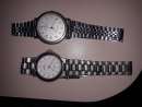 haz click para ver mas detalles de  Vendo dos relojes como nuevos con pila