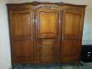haz click para ver mas detalles de  Ropero provenzal antiguo