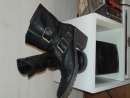 haz click para ver mas detalles de  botas cortas de cuero negras N38