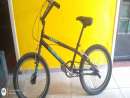haz click para ver mas detalles de  Bicicleta BMX gt en buen estado precio charlable 